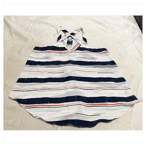 Bcbgeneration Ruffle Open Back Tank - Picture 6 of 9